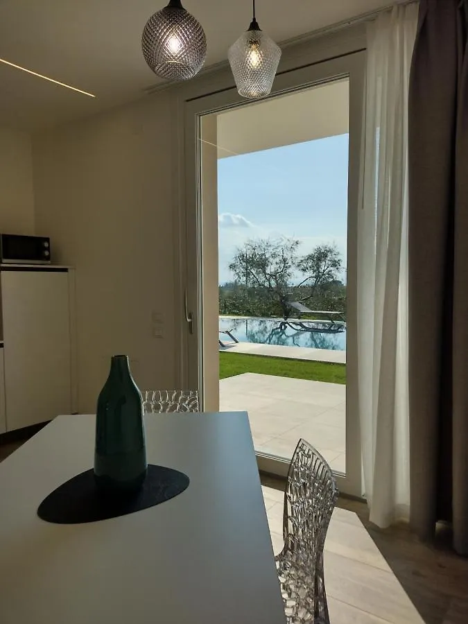 La Rondinella Apartments バルドリーノ 0*,