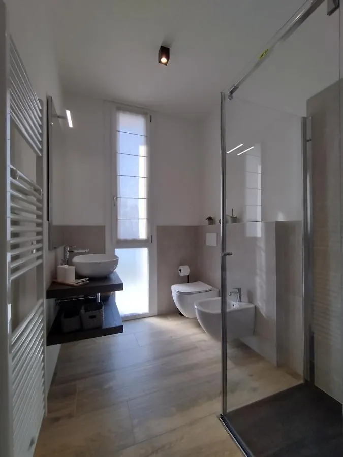 La Rondinella Apartments Bardolino 0*,  Italy